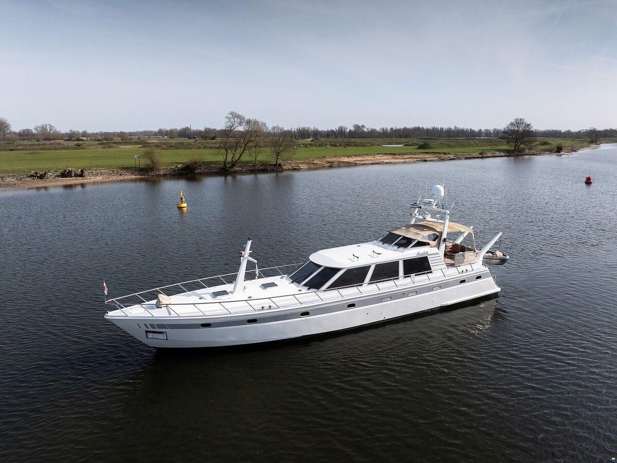 Laancruiser 2100