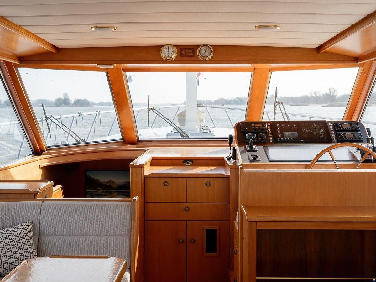 Laancruiser 2100