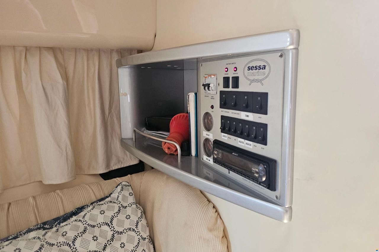 Sessa Oyster 30
