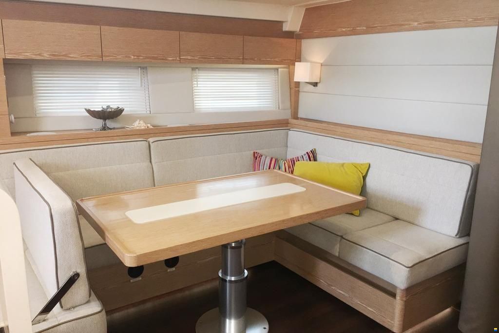 Hanse 588