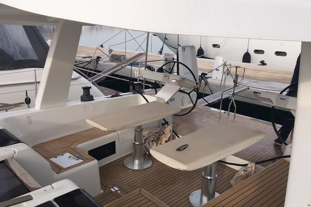 Hanse 588
