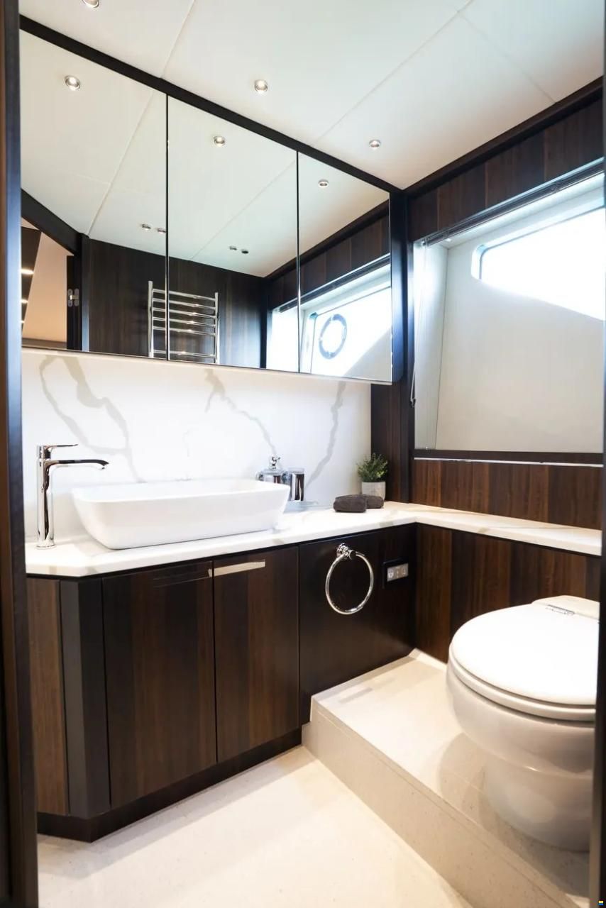 Sunseeker Predator 74 Xps