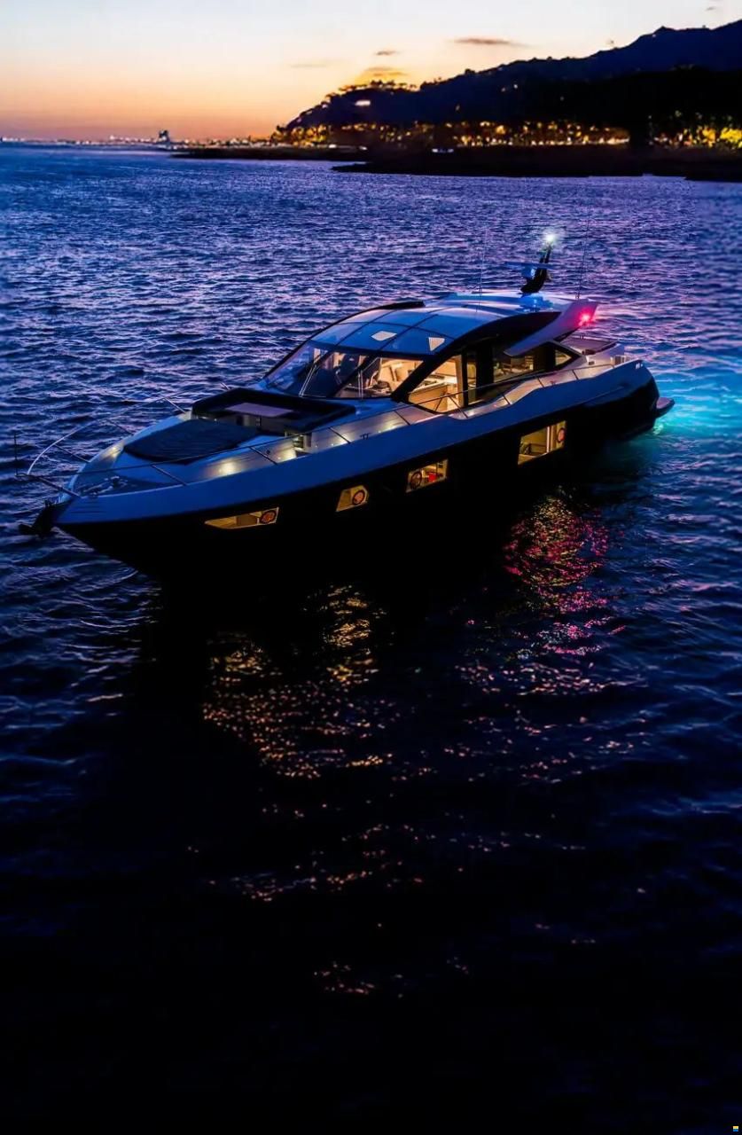 Sunseeker Predator 74 Xps