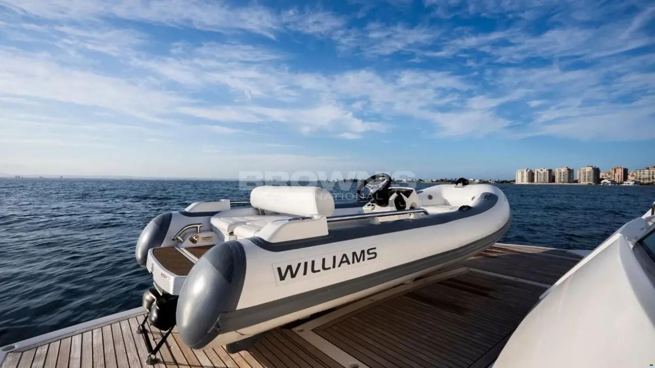 Sunseeker 86 Yacht