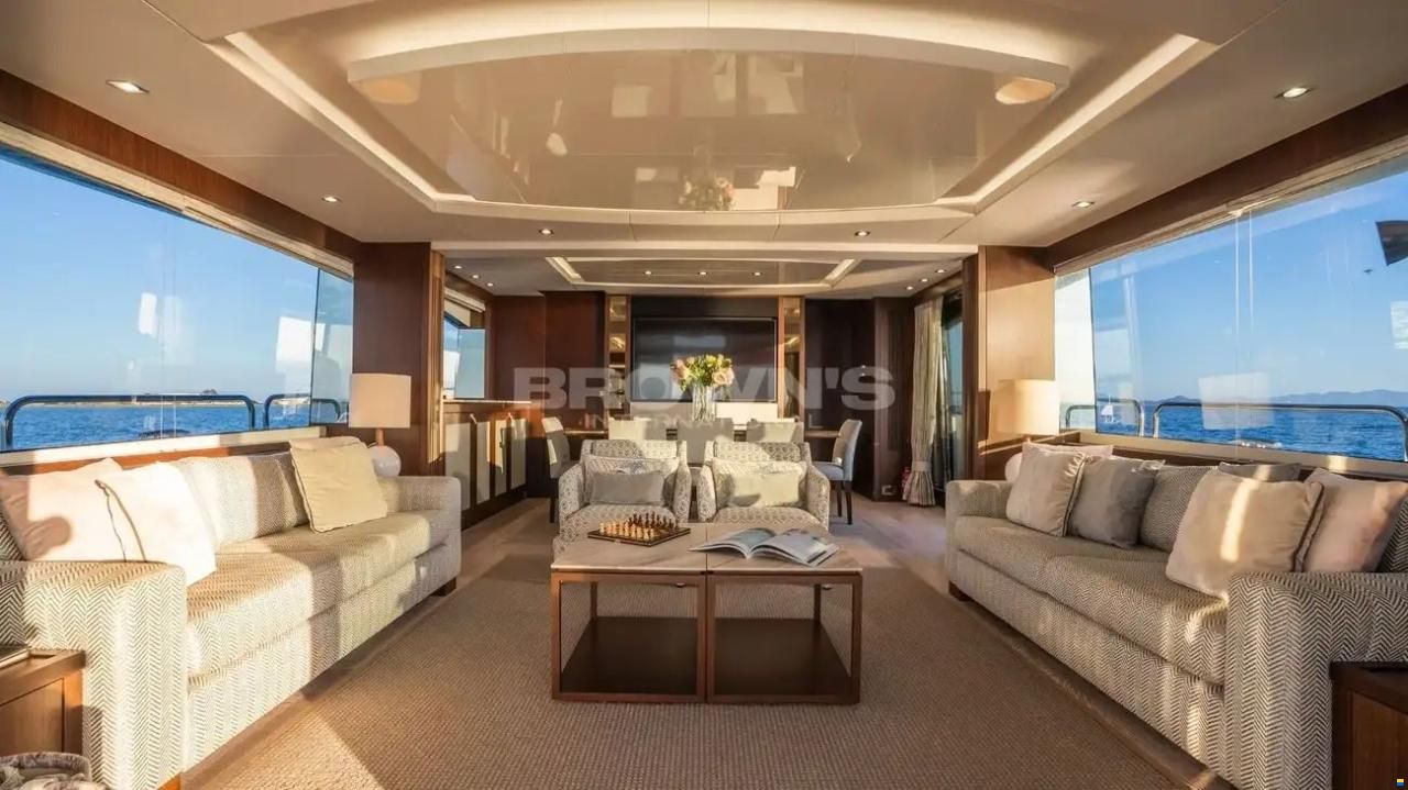 Sunseeker 86 Yacht