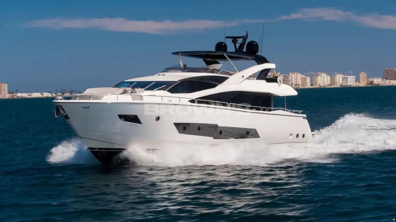 Sunseeker 86 Yacht