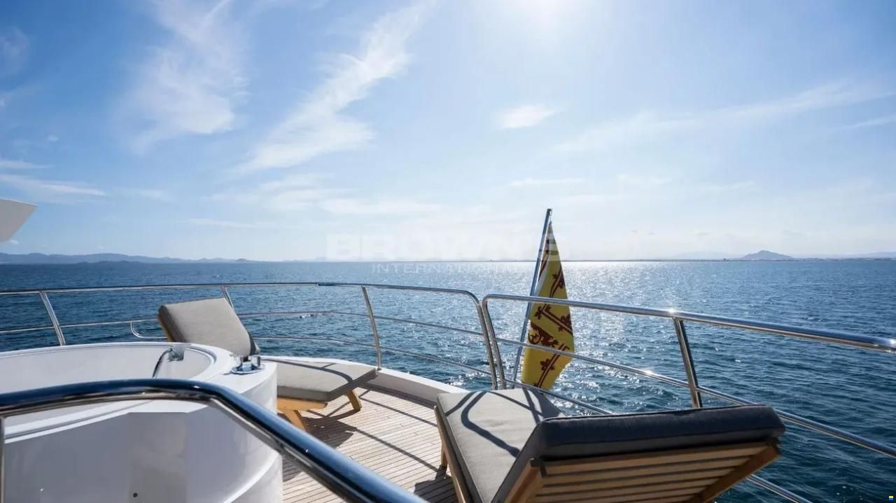 Sunseeker 86 Yacht