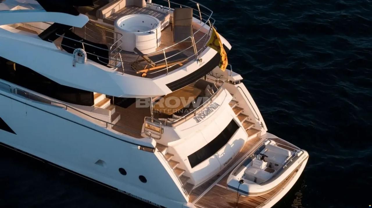 Sunseeker 86 Yacht