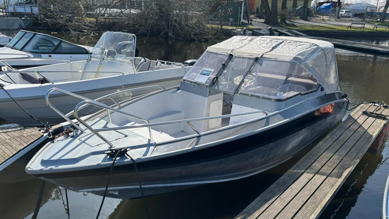 SilverYacht SHARK 580 BR