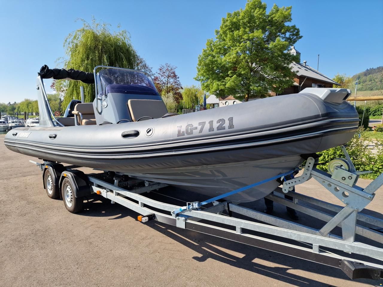 Brig Eagle 650