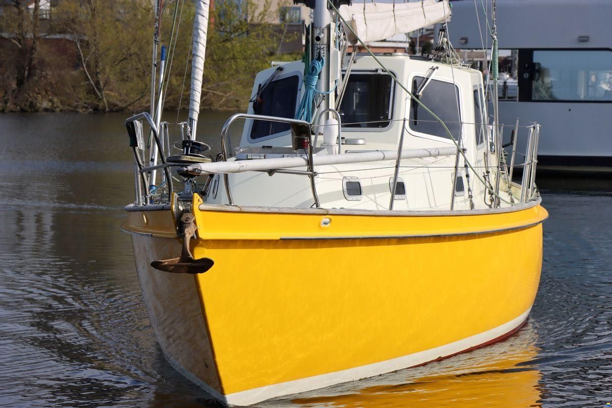 Koopmans 33 Deck Salon