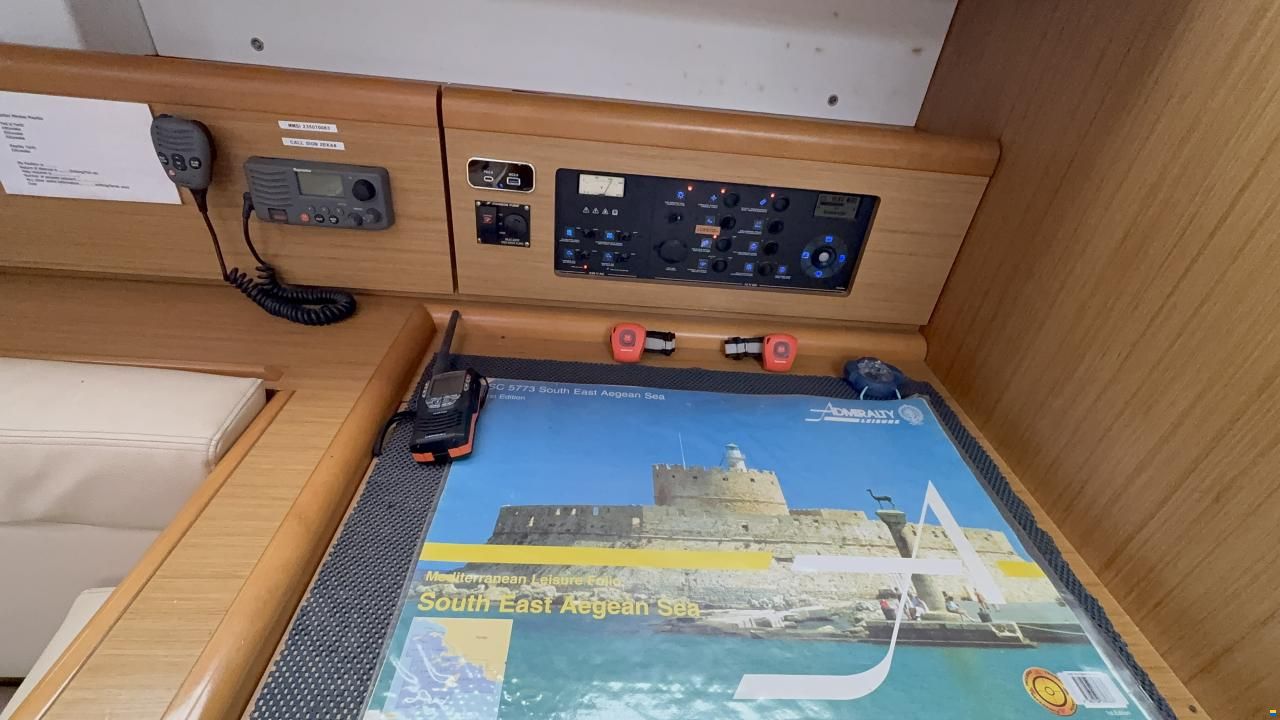 Jeanneau 44i