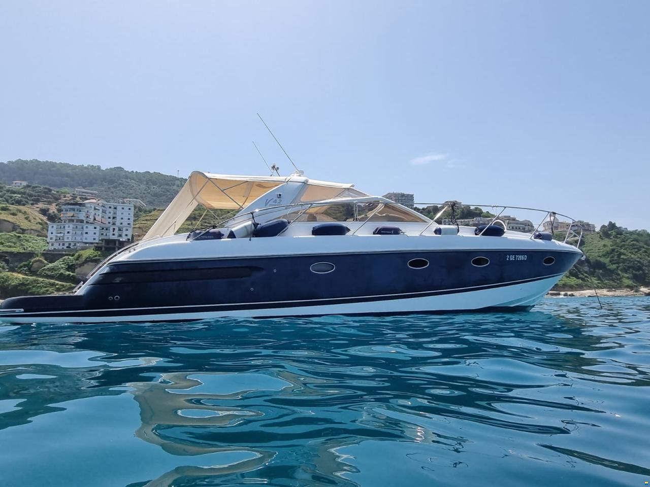 Princess V42