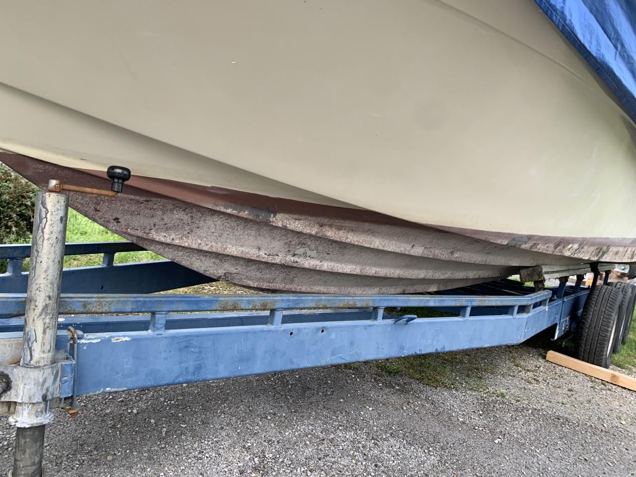 Regal Ambassador 245XL