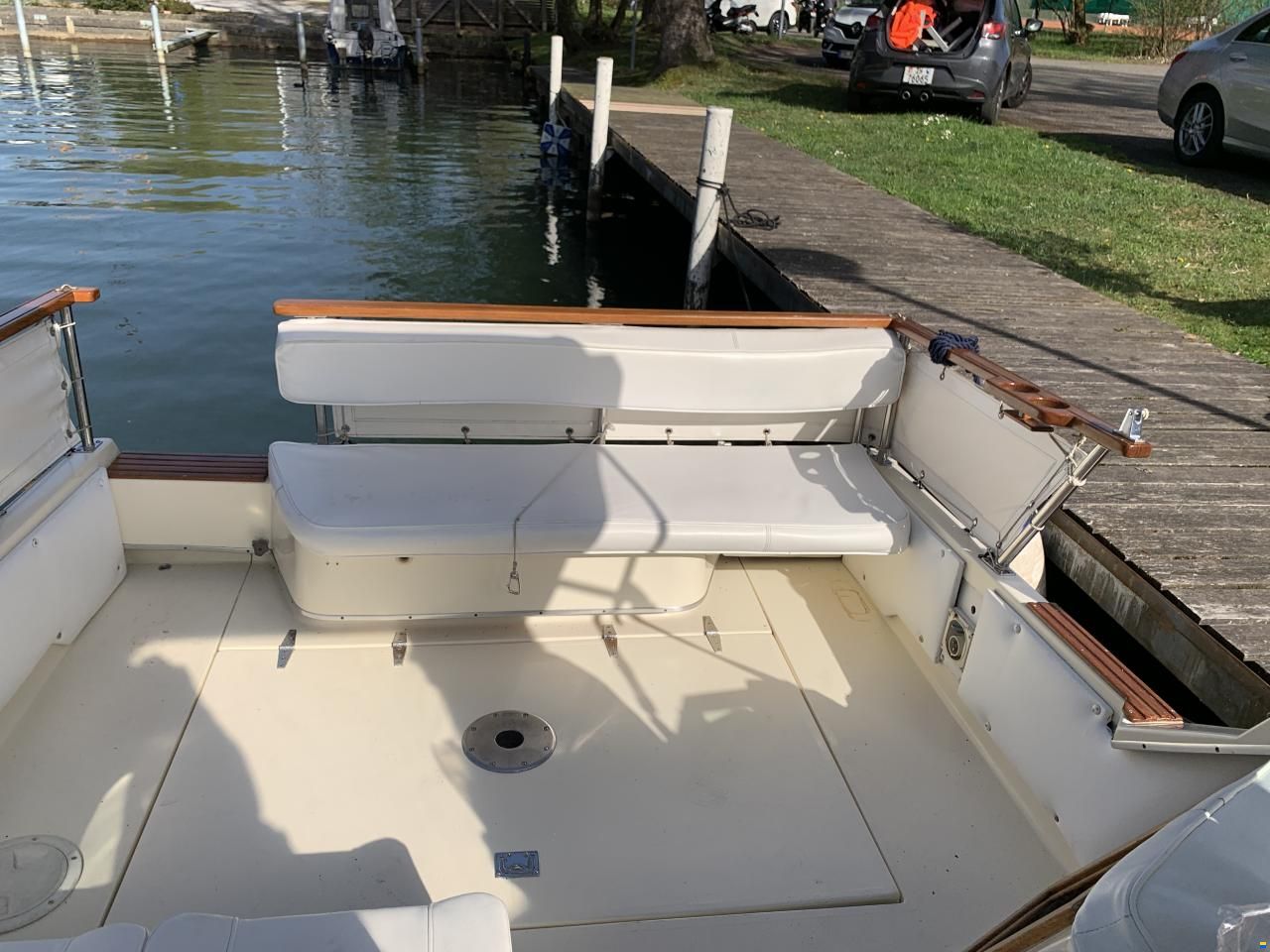 Regal Ambassador 245XL