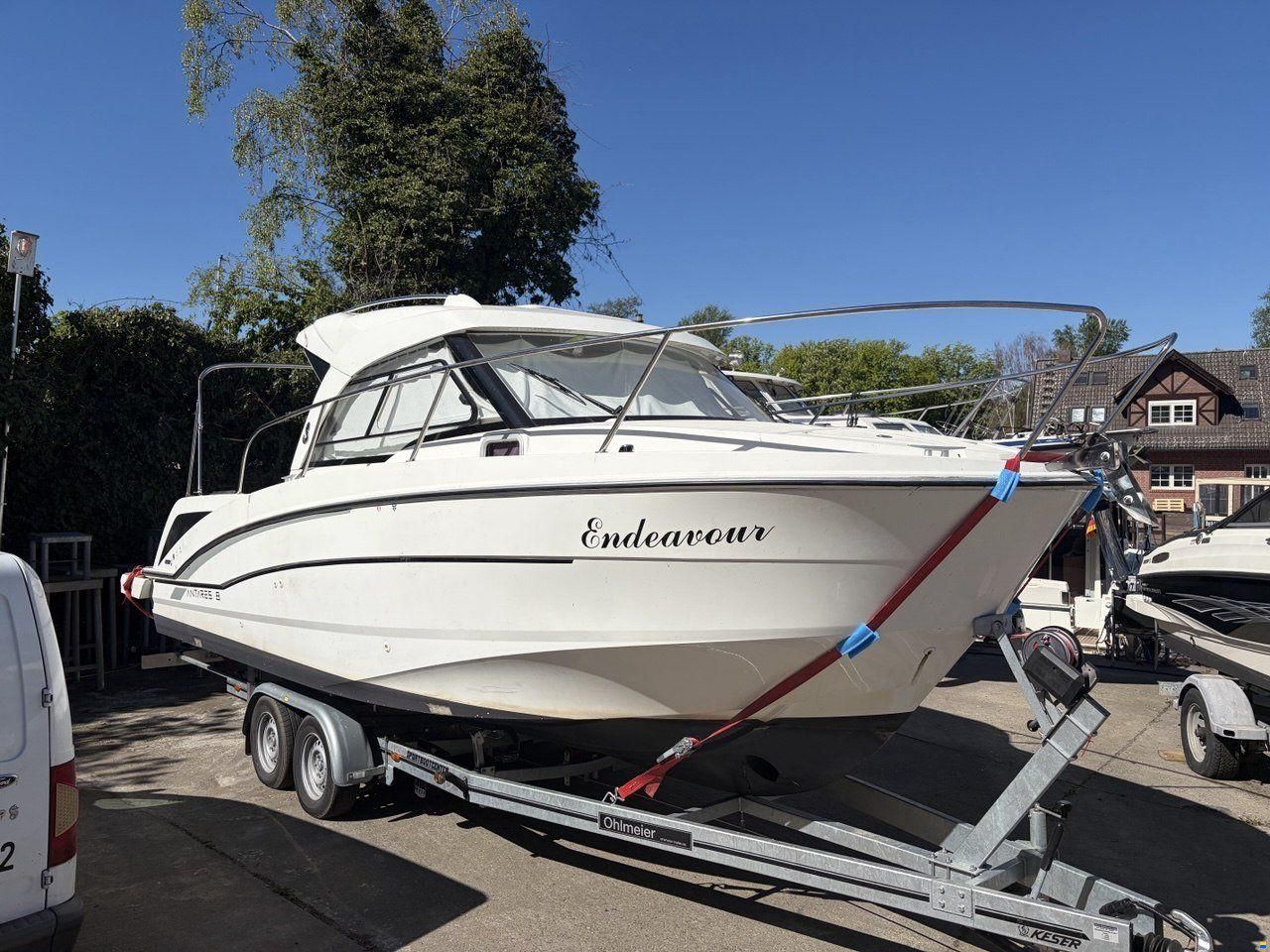 Beneteau ANTARES 8