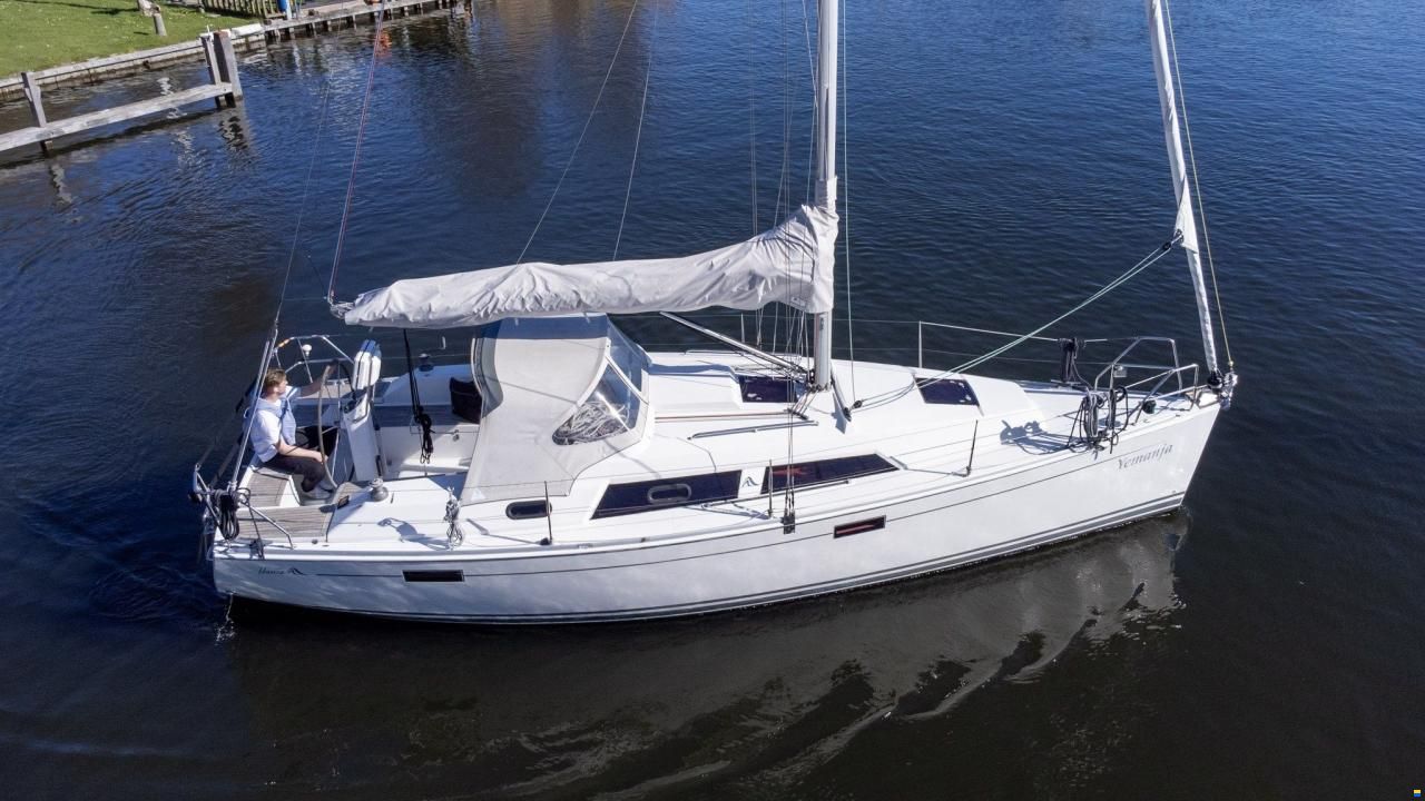 Hanse 320