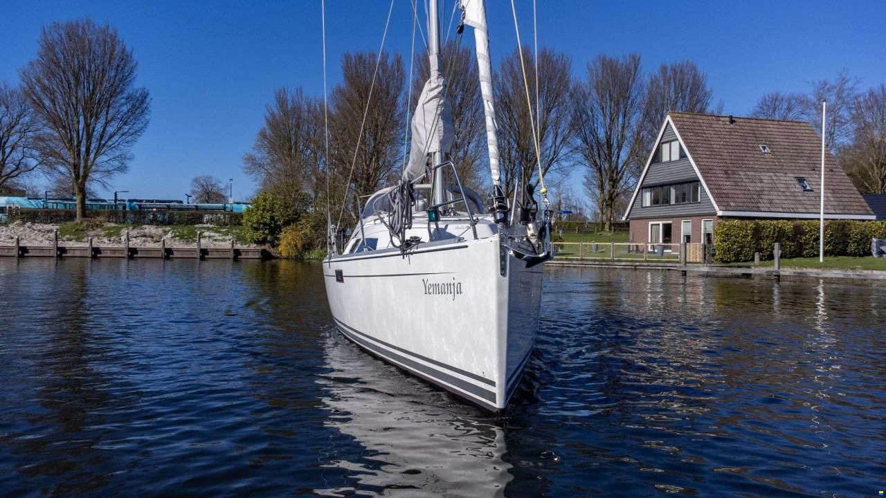 Hanse 320