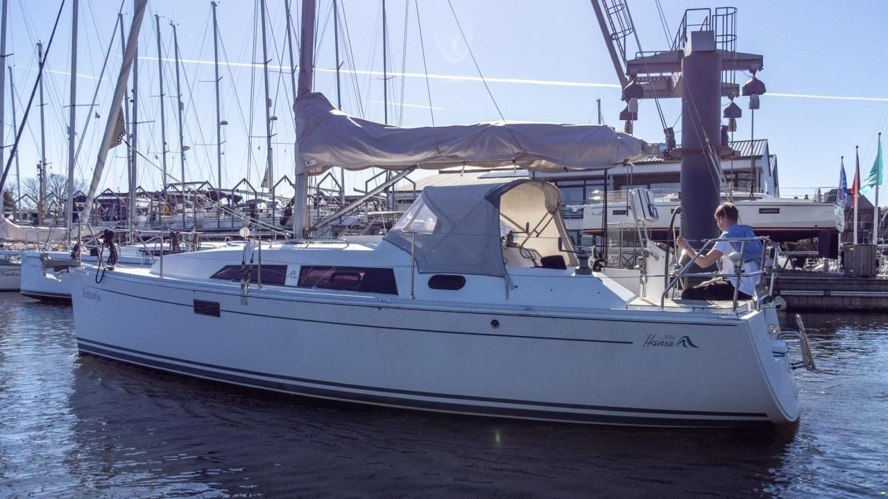 Hanse 320