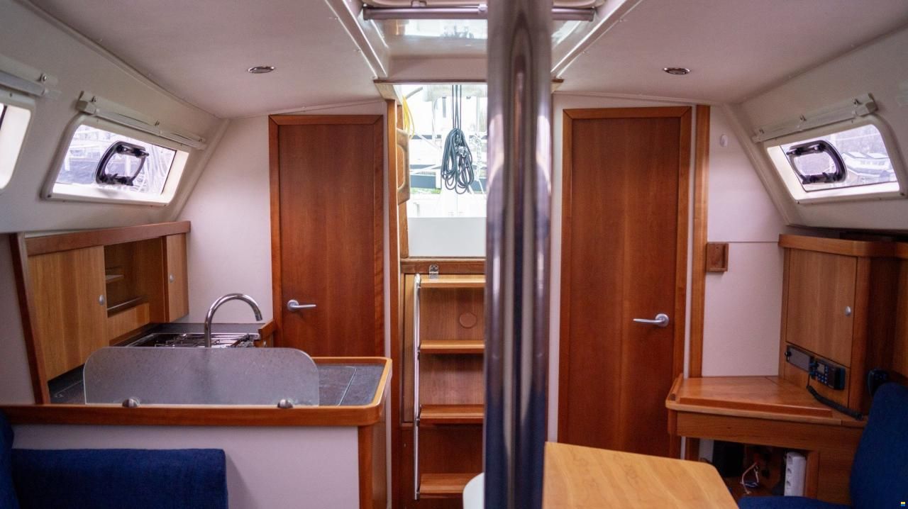 Hanse 320