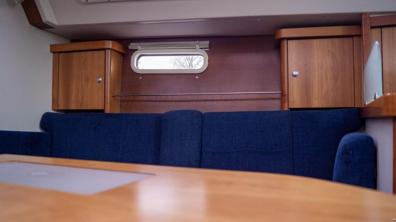 Hanse 320