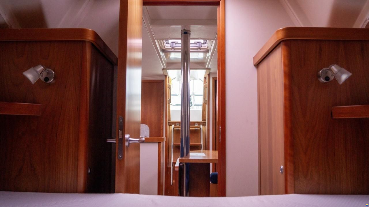 Hanse 320