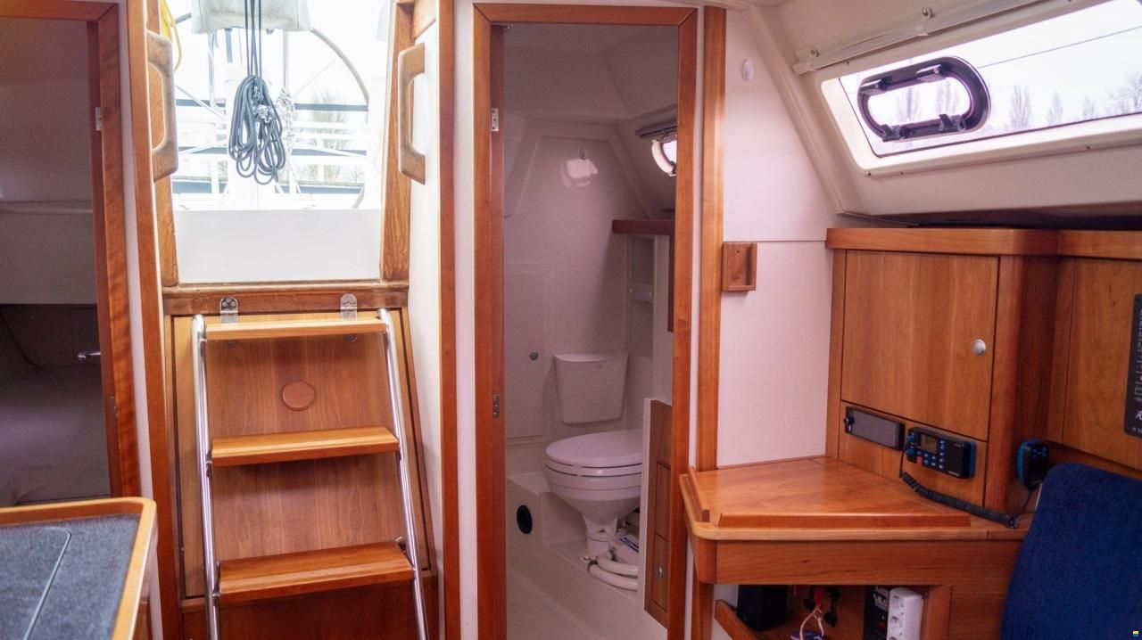 Hanse 320
