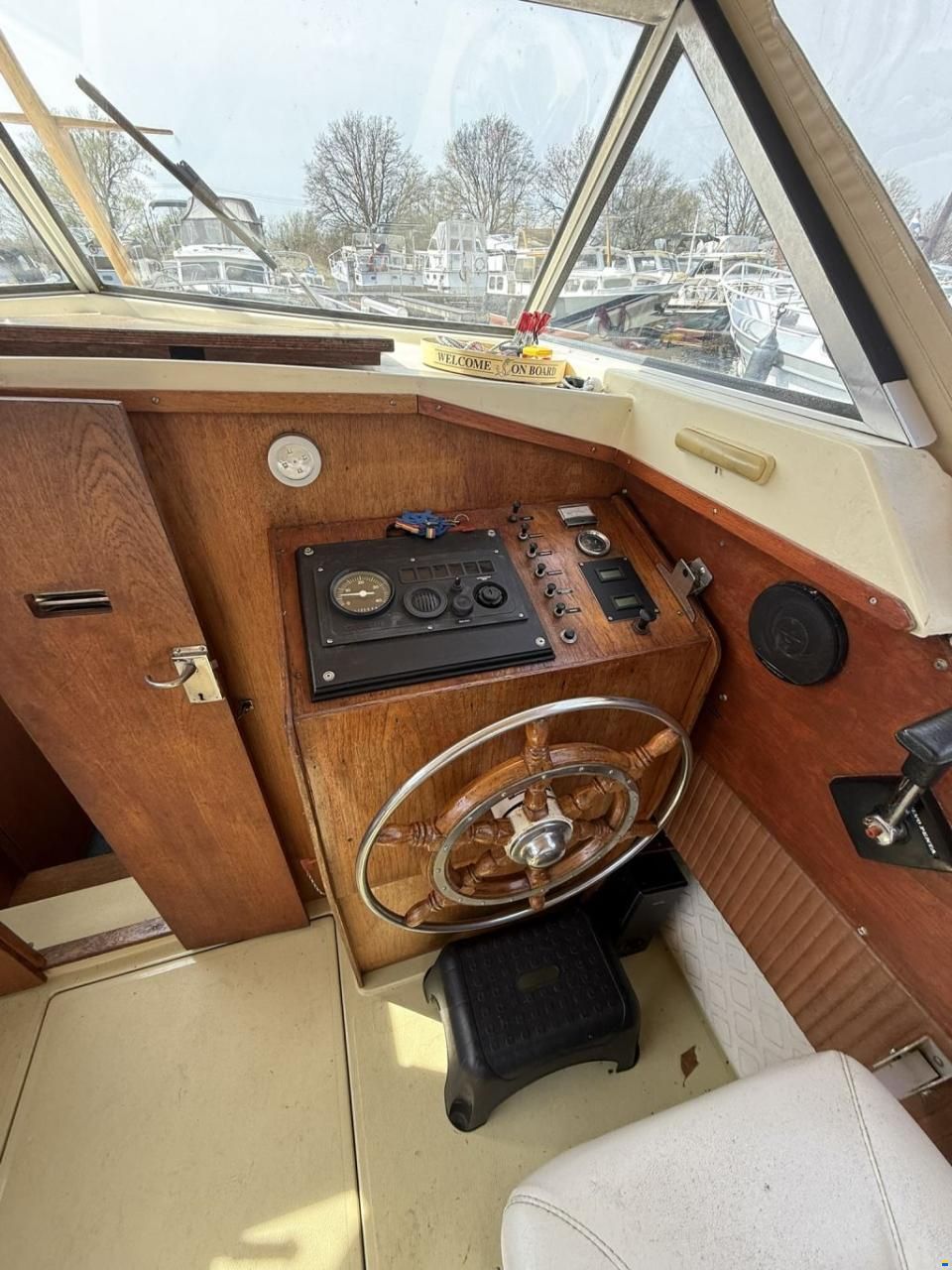 Marco Yachts 720