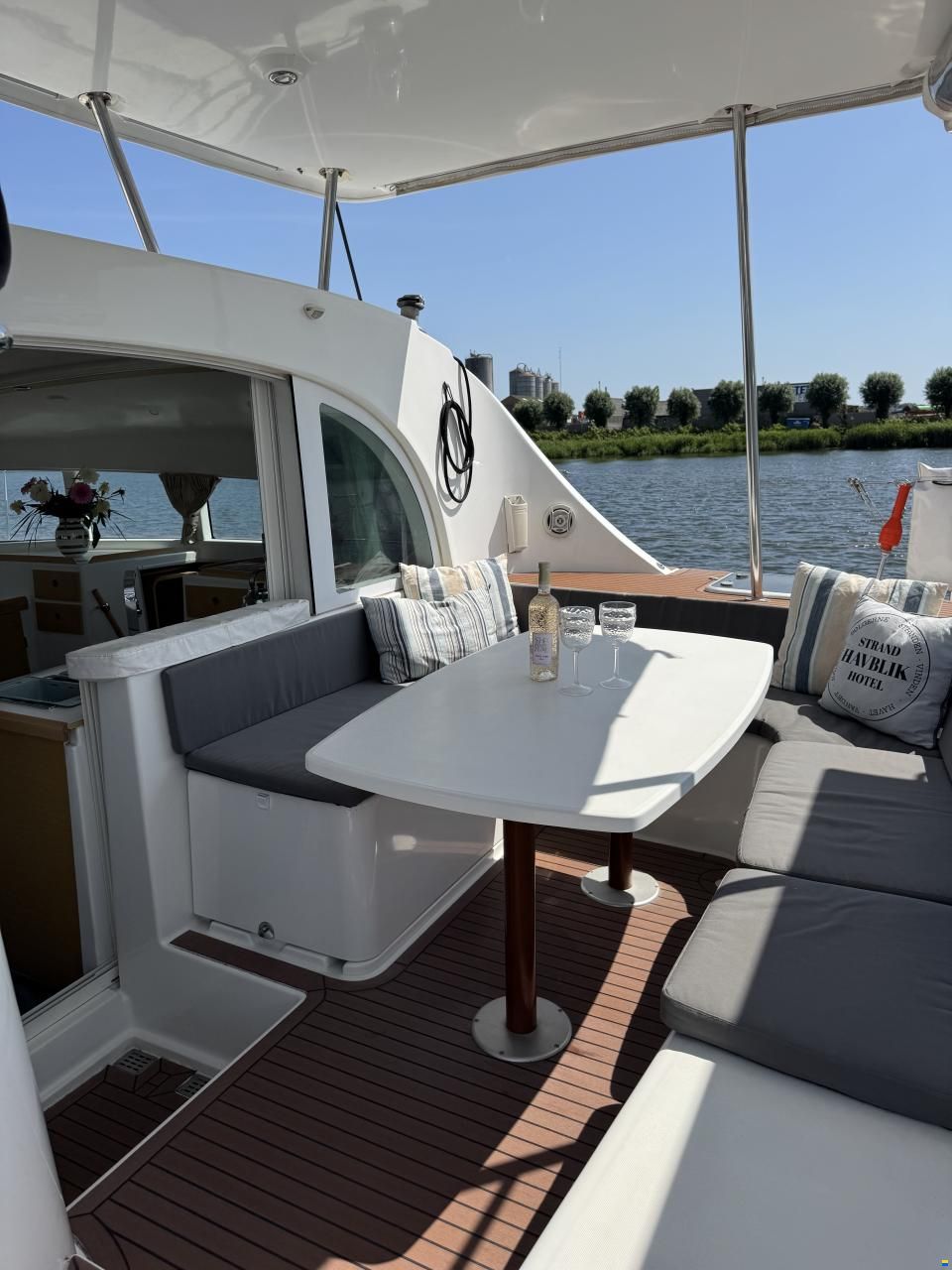 Lagoon 380 S2 Premium