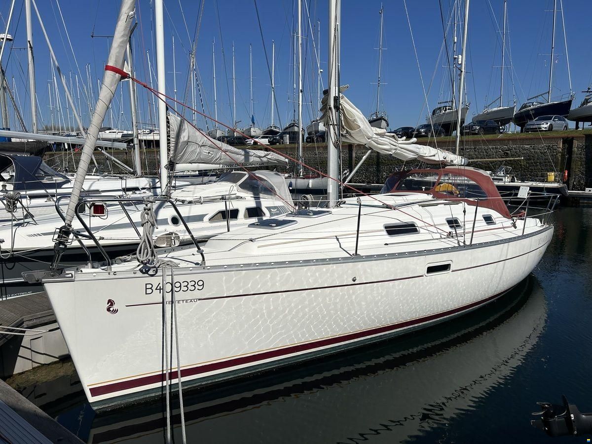 Beneteau Oceanis Clipper 311