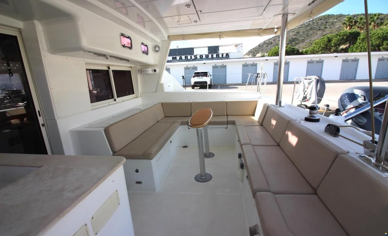 Lagoon 440