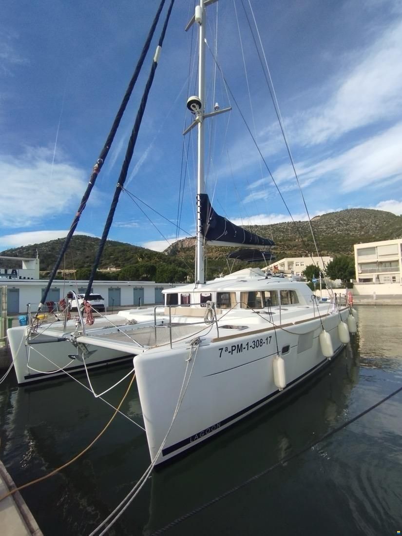 Lagoon 440