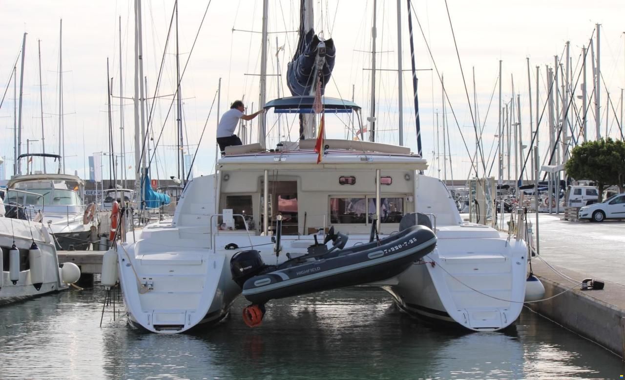 Lagoon 440