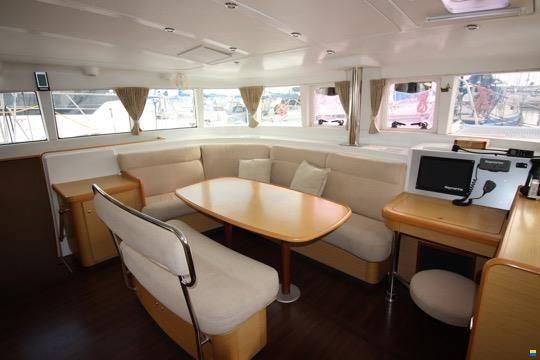 Lagoon 440