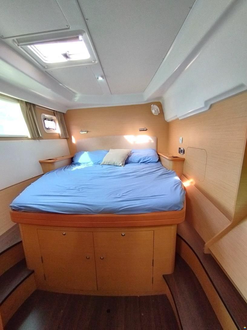 Lagoon 440