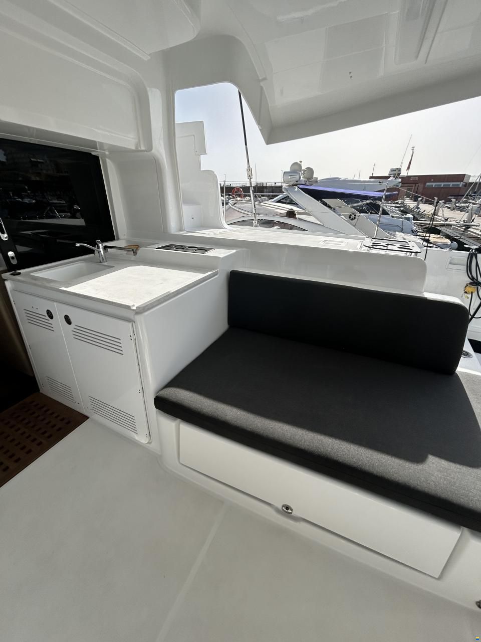 Lagoon 46
