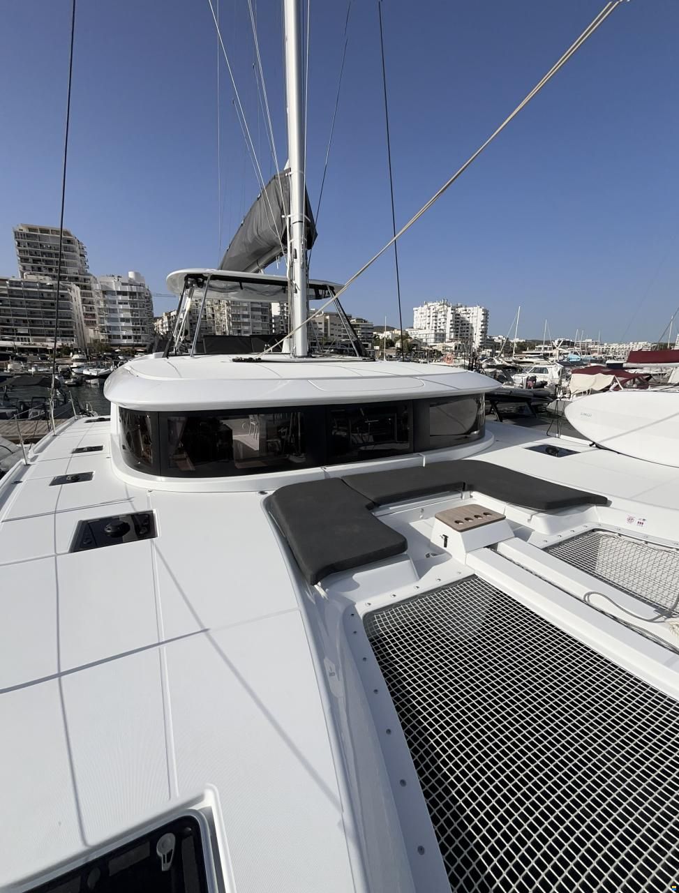 Lagoon 46
