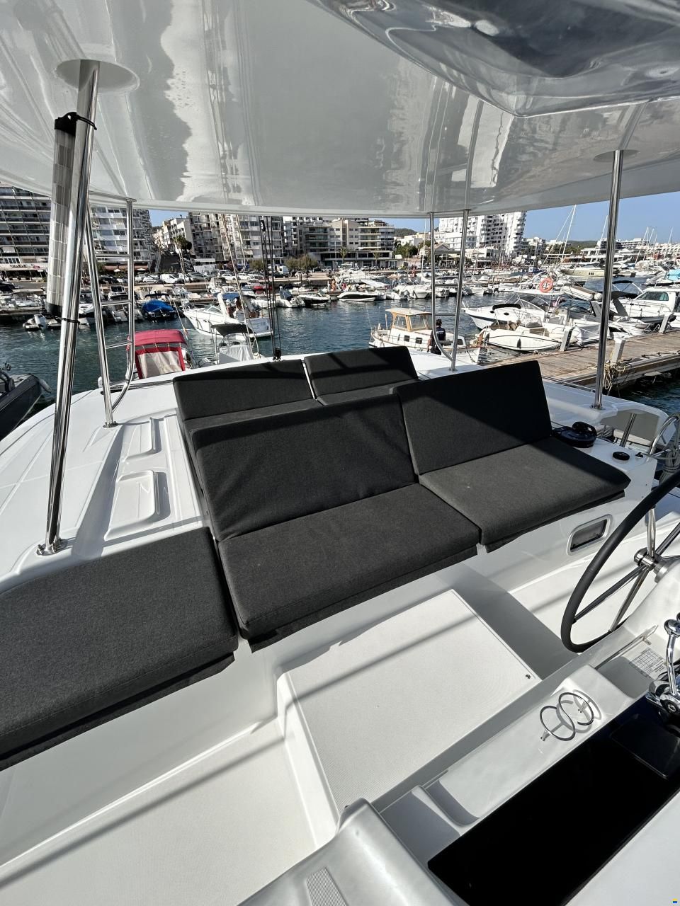 Lagoon 46