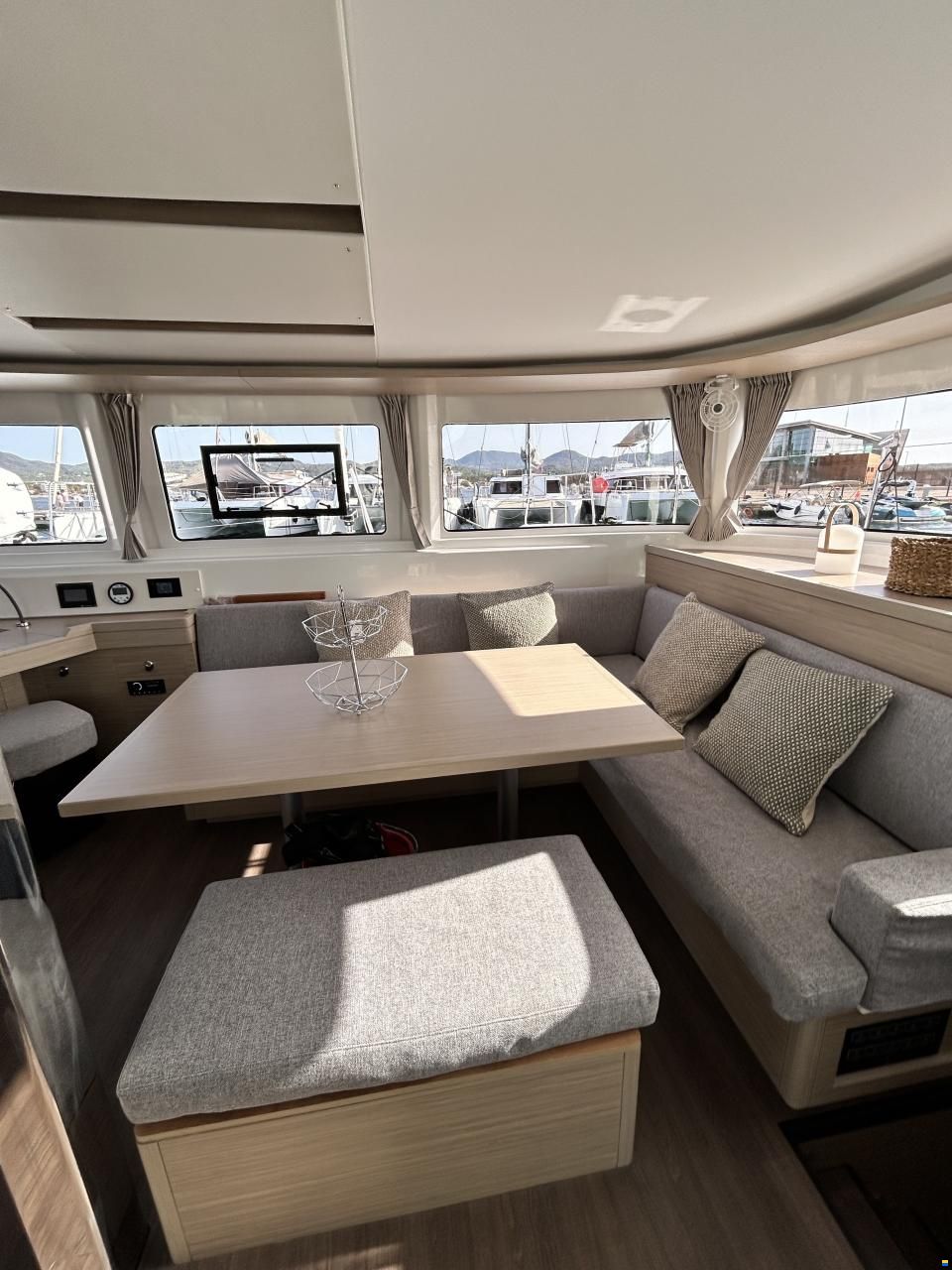 Lagoon 46