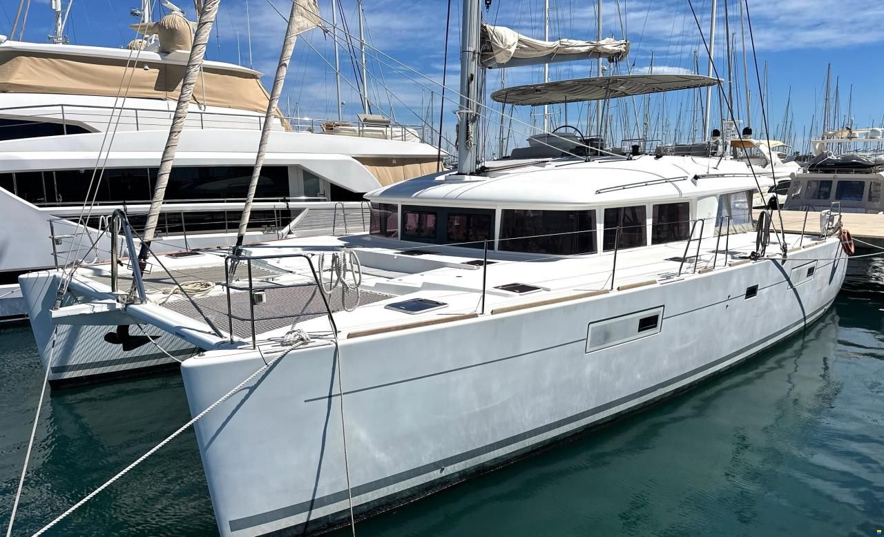Lagoon 560 S2