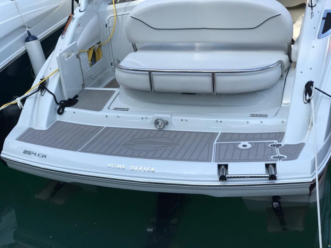 Crownline 264CR