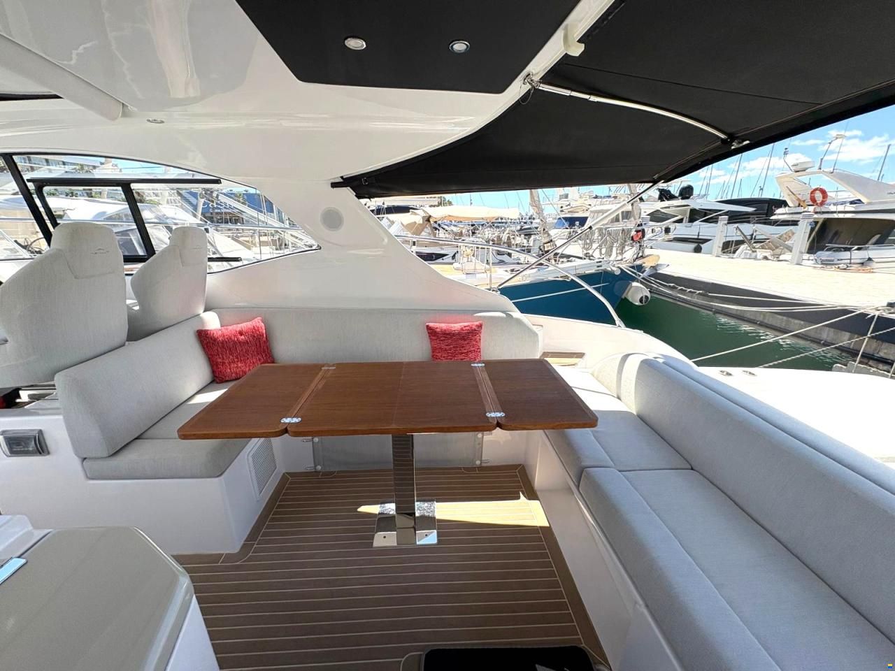 Azimut Atlantis 45