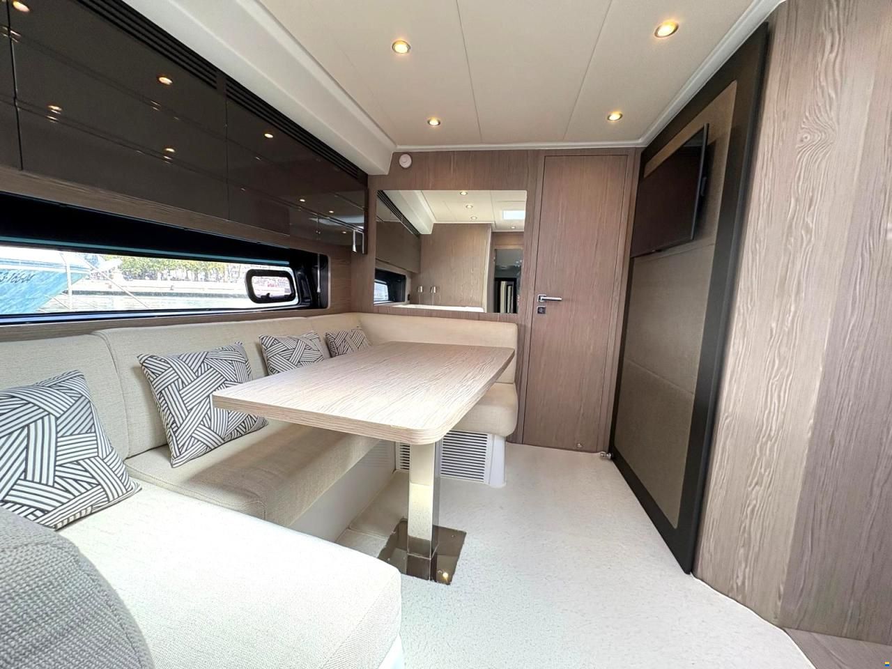 Azimut Atlantis 45