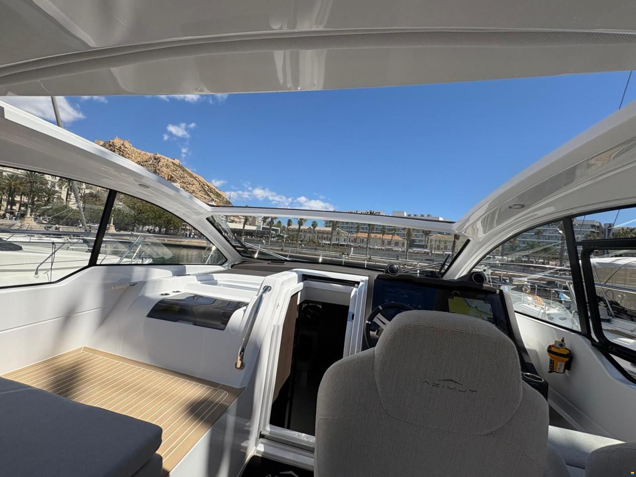 Azimut Atlantis 45