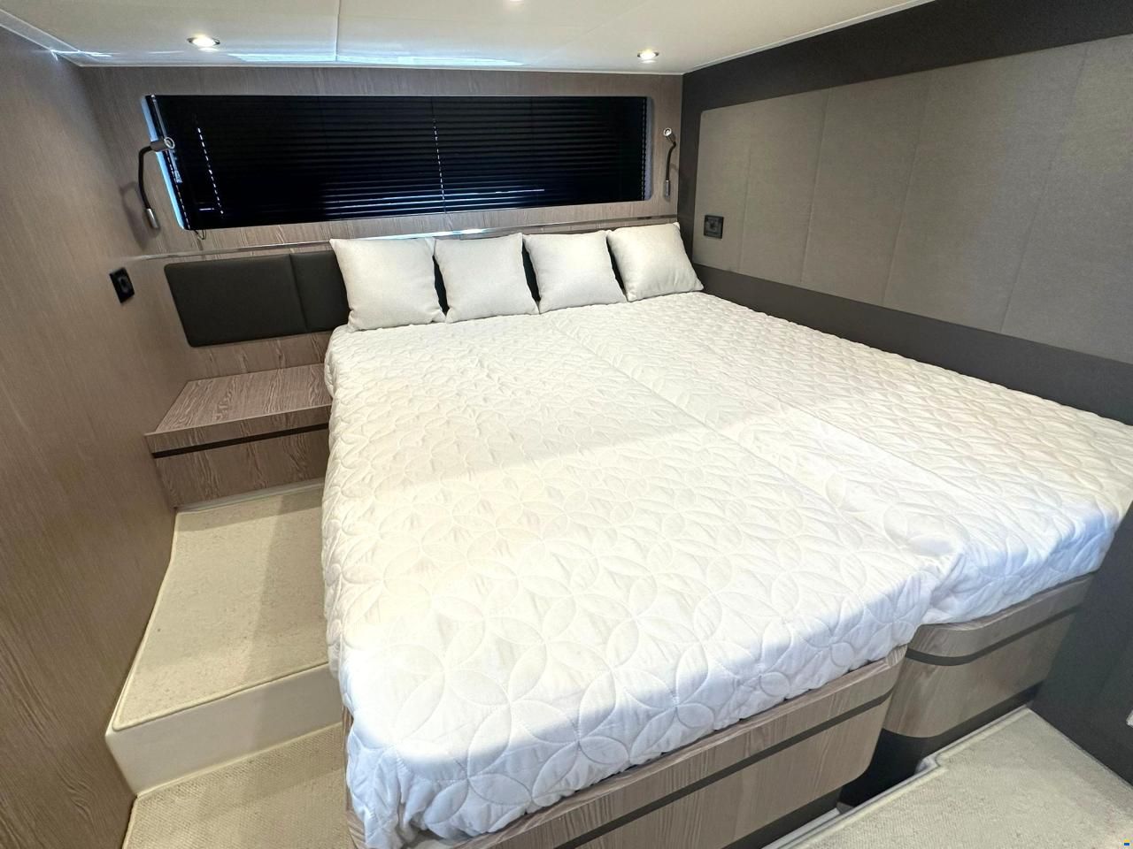 Azimut Atlantis 45