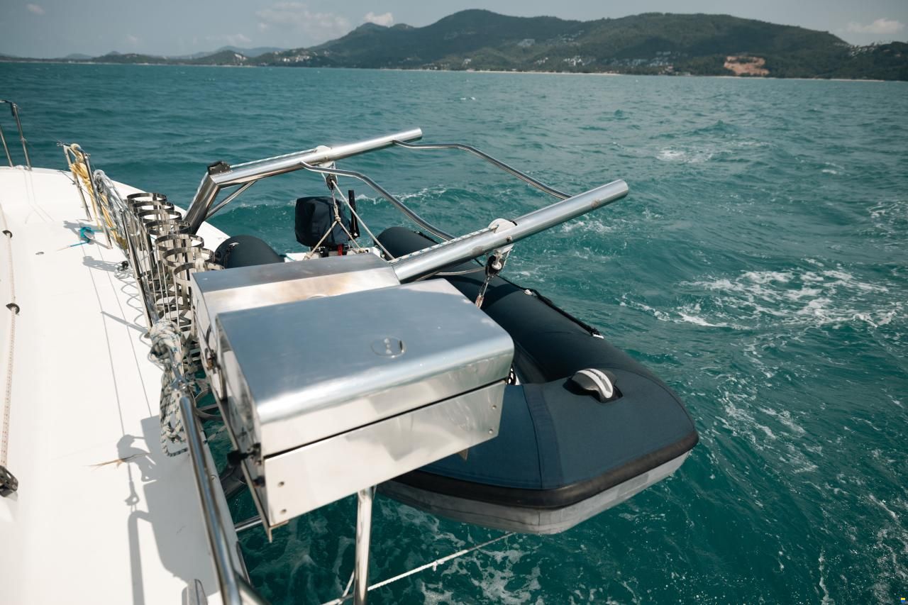 Lagoon 500