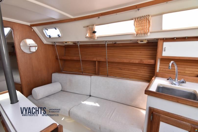 Catalina 28