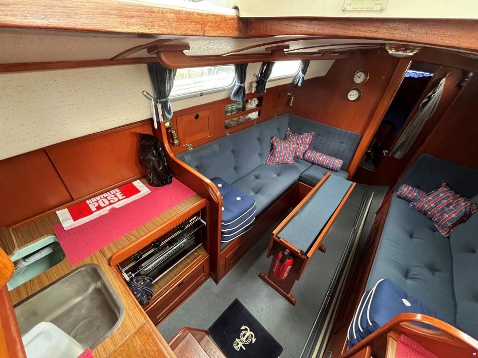 Hallberg-Rassy 29