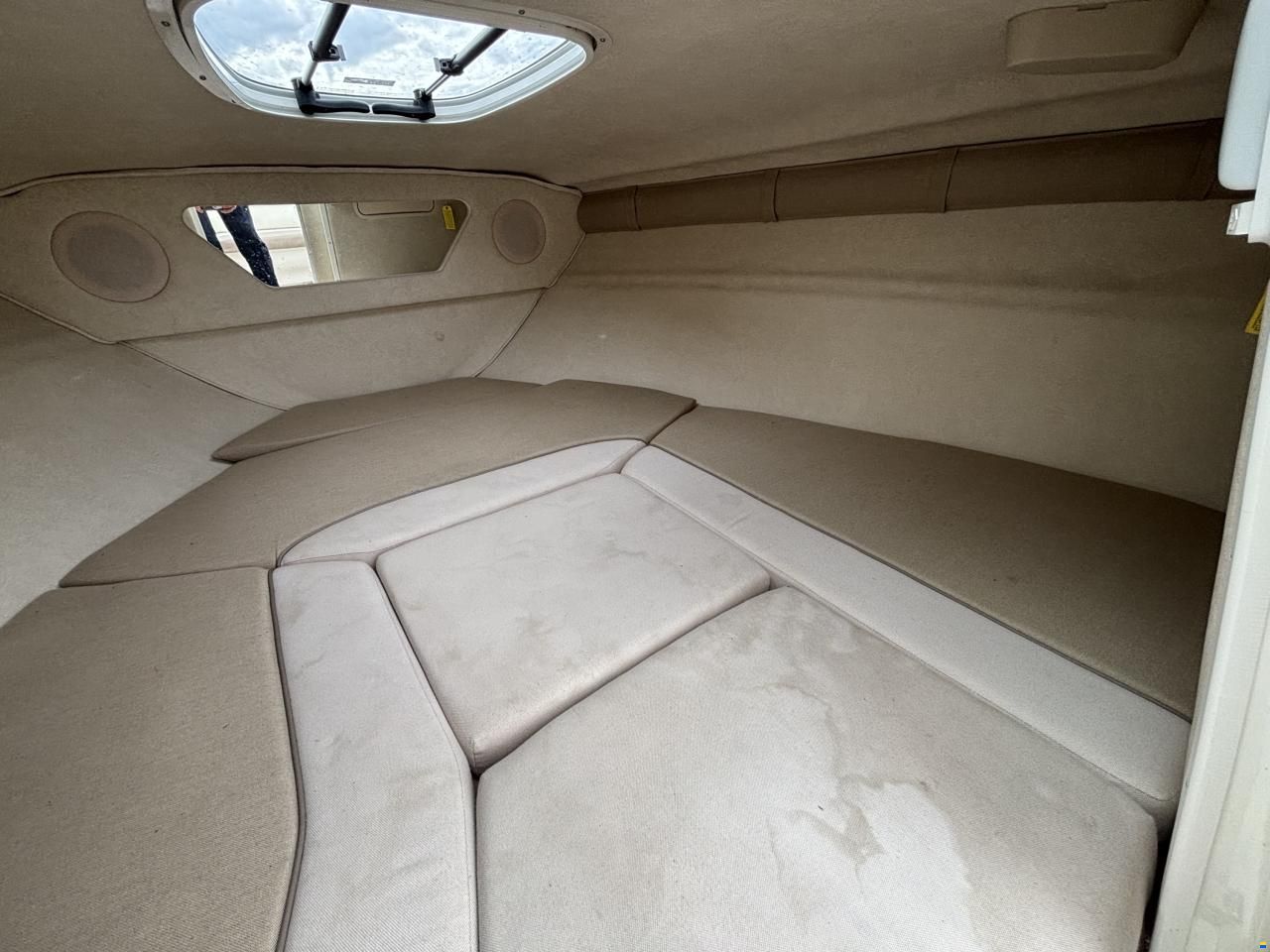Sea Ray 210 OVE