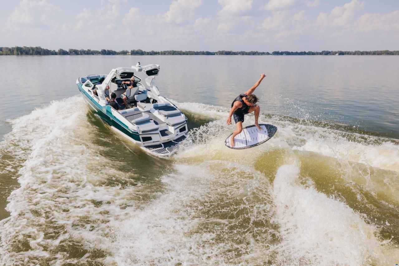 MasterCraft X23 2027